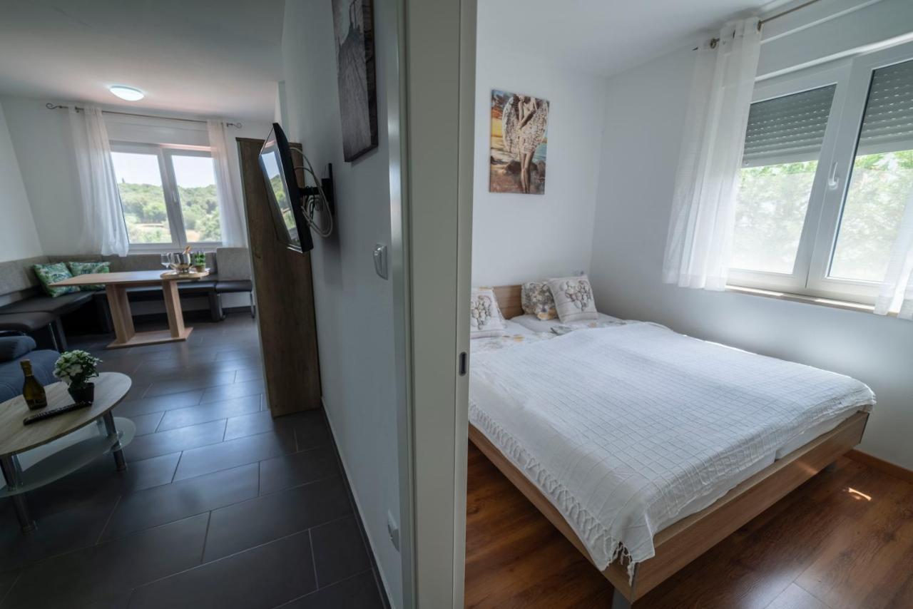Apartments Adriana Póla Kültér fotó